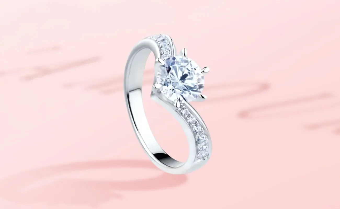 誰說求婚一定要熱鬧，兩人世界甜蜜求婚，讓另一半感動涕零吧！